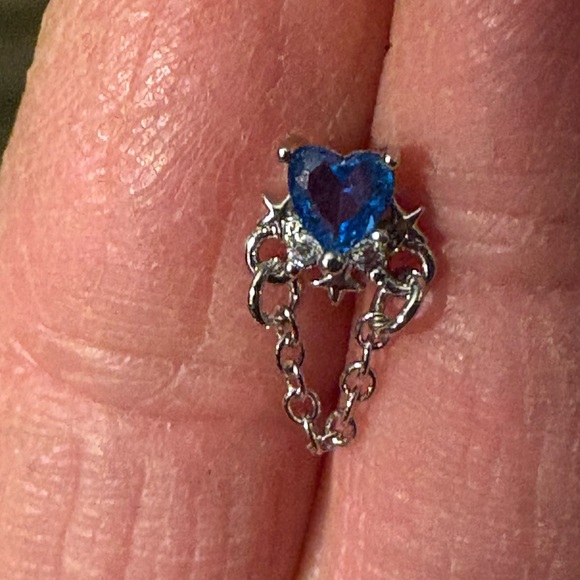 Nose Ring- 20G Blue Nose Stud. Surgical Steel L Shaped, Blue heart shaped nwt - Picture 6 of 8
